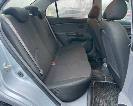 Серый Киа Рио, объемом двигателя 1.4 л и пробегом 168 тыс. км за 4590 $, фото 10 на Automoto.ua