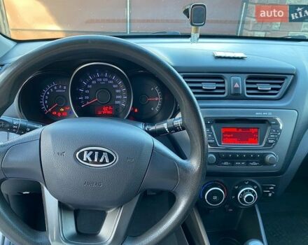 Сірий Кіа Ріо, об'ємом двигуна 1.4 л та пробігом 94 тис. км за 7600 $, фото 13 на Automoto.ua