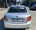 Серый Киа Рио, объемом двигателя 1.4 л и пробегом 180 тыс. км за 4211 $, фото 2 на Automoto.ua