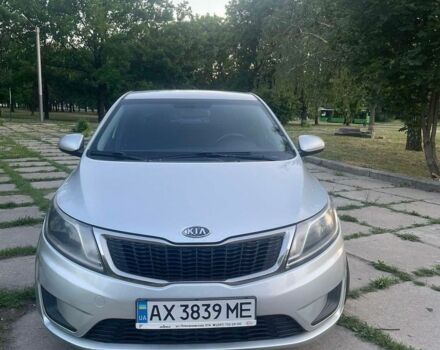Сірий Кіа Ріо, об'ємом двигуна 1.4 л та пробігом 172 тис. км за 5600 $, фото 1 на Automoto.ua