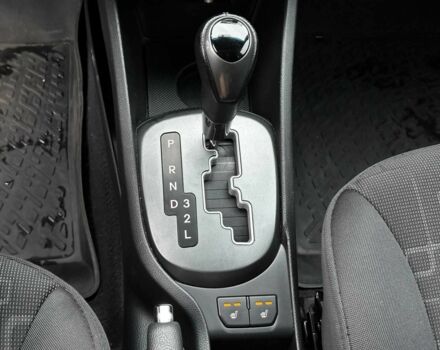 Сірий Кіа Ріо, об'ємом двигуна 1.6 л та пробігом 139 тис. км за 8500 $, фото 16 на Automoto.ua