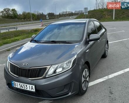 Серый Киа Рио, объемом двигателя 1.4 л и пробегом 155 тыс. км за 6700 $, фото 3 на Automoto.ua