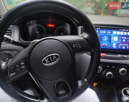 Серый Киа Рио, объемом двигателя 1.4 л и пробегом 226 тыс. км за 5200 $, фото 14 на Automoto.ua