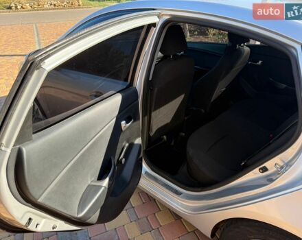 Сірий Кіа Ріо, об'ємом двигуна 1.4 л та пробігом 238 тис. км за 6200 $, фото 13 на Automoto.ua