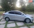 Сірий Кіа Ріо, об'ємом двигуна 1.4 л та пробігом 172 тис. км за 5600 $, фото 4 на Automoto.ua