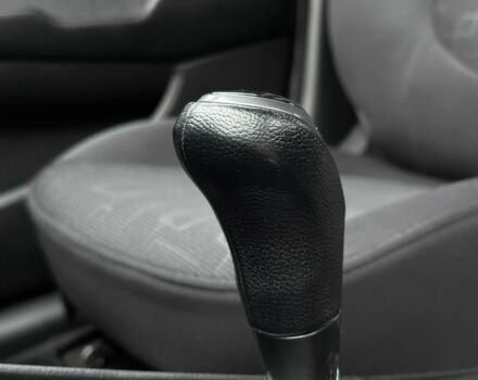 Сірий Кіа Ріо, об'ємом двигуна 1.6 л та пробігом 139 тис. км за 8500 $, фото 17 на Automoto.ua