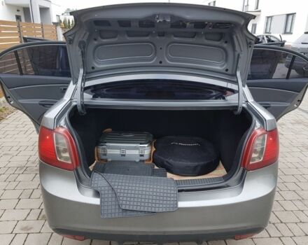 Сірий Кіа Ріо, об'ємом двигуна 0 л та пробігом 184 тис. км за 6373 $, фото 6 на Automoto.ua