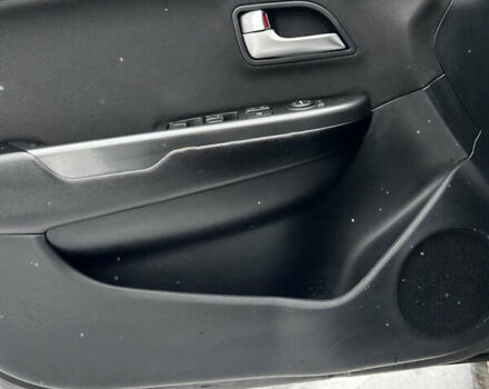 Серый Киа Рио, объемом двигателя 1.6 л и пробегом 168 тыс. км за 7000 $, фото 12 на Automoto.ua