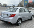 Серый Киа Рио, объемом двигателя 1.4 л и пробегом 172 тыс. км за 4950 $, фото 5 на Automoto.ua