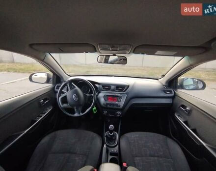 Серый Киа Рио, объемом двигателя 1.59 л и пробегом 191 тыс. км за 6600 $, фото 9 на Automoto.ua