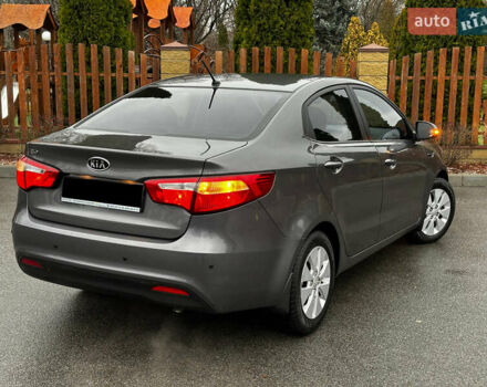 Сірий Кіа Ріо, об'ємом двигуна 1.6 л та пробігом 139 тис. км за 8500 $, фото 5 на Automoto.ua