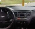 Серый Киа Рио, объемом двигателя 1.4 л и пробегом 69 тыс. км за 5699 $, фото 2 на Automoto.ua