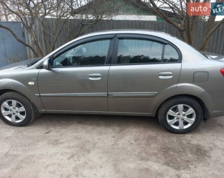 Серый Киа Рио, объемом двигателя 1.4 л и пробегом 197 тыс. км за 5700 $, фото 6 на Automoto.ua