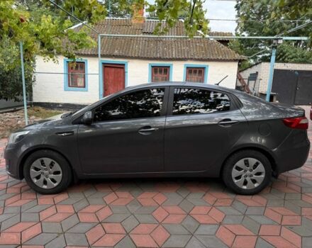 Сірий Кіа Ріо, об'ємом двигуна 1.4 л та пробігом 170 тис. км за 5800 $, фото 4 на Automoto.ua