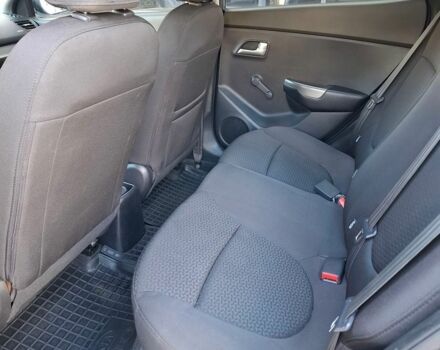 Серый Киа Рио, объемом двигателя 1.4 л и пробегом 131 тыс. км за 7900 $, фото 11 на Automoto.ua