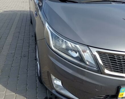 Серый Киа Рио, объемом двигателя 1.6 л и пробегом 132 тыс. км за 8199 $, фото 3 на Automoto.ua