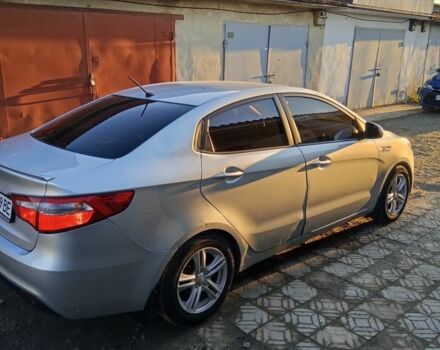 Сірий Кіа Ріо, об'ємом двигуна 1.4 л та пробігом 230 тис. км за 5200 $, фото 5 на Automoto.ua