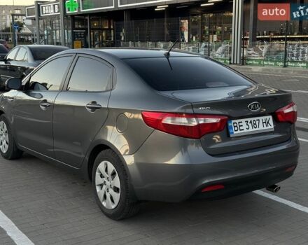 Сірий Кіа Ріо, об'ємом двигуна 1.4 л та пробігом 170 тис. км за 5500 $, фото 7 на Automoto.ua
