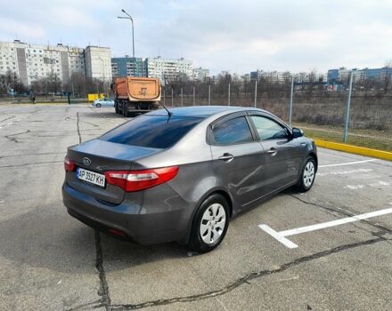 Серый Киа Рио, объемом двигателя 1.4 л и пробегом 260 тыс. км за 5000 $, фото 6 на Automoto.ua