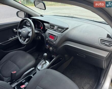 Сірий Кіа Ріо, об'ємом двигуна 1.6 л та пробігом 95 тис. км за 5700 $, фото 10 на Automoto.ua