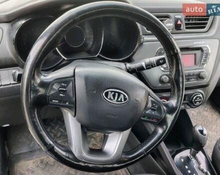 Сірий Кіа Ріо, об'ємом двигуна 1.6 л та пробігом 160 тис. км за 6800 $, фото 21 на Automoto.ua