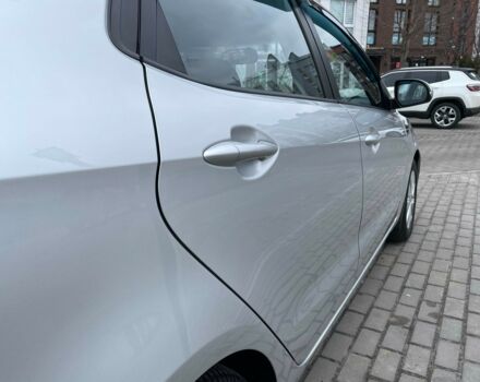 Серый Киа Рио, объемом двигателя 1.6 л и пробегом 121 тыс. км за 9500 $, фото 3 на Automoto.ua