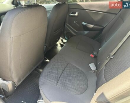 Сірий Кіа Ріо, об'ємом двигуна 1.4 л та пробігом 94 тис. км за 8799 $, фото 22 на Automoto.ua
