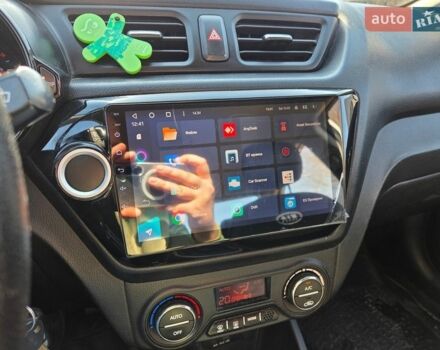 Сірий Кіа Ріо, об'ємом двигуна 1.6 л та пробігом 157 тис. км за 7000 $, фото 19 на Automoto.ua