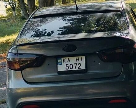 Сірий Кіа Ріо, об'ємом двигуна 1.4 л та пробігом 300 тис. км за 5000 $, фото 3 на Automoto.ua