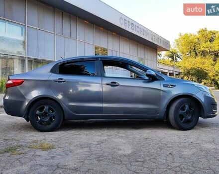 Серый Киа Рио, объемом двигателя 1.4 л и пробегом 225 тыс. км за 5200 $, фото 11 на Automoto.ua