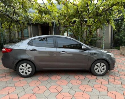 Сірий Кіа Ріо, об'ємом двигуна 1.4 л та пробігом 170 тис. км за 5800 $, фото 3 на Automoto.ua