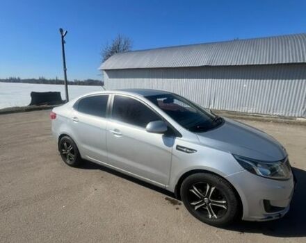 Серый Киа Рио, объемом двигателя 1.4 л и пробегом 247 тыс. км за 6400 $, фото 2 на Automoto.ua