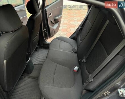Серый Киа Рио, объемом двигателя 1.4 л и пробегом 170 тыс. км за 6000 $, фото 21 на Automoto.ua