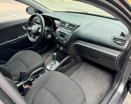 Серый Киа Рио, объемом двигателя 1.6 л и пробегом 200 тыс. км за 4920 $, фото 15 на Automoto.ua