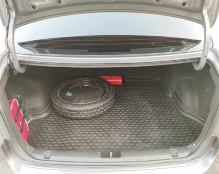 Серый Киа Рио, объемом двигателя 1.6 л и пробегом 223 тыс. км за 7350 $, фото 15 на Automoto.ua