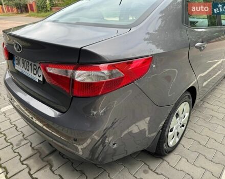 Серый Киа Рио, объемом двигателя 1.59 л и пробегом 180 тыс. км за 4900 $, фото 6 на Automoto.ua