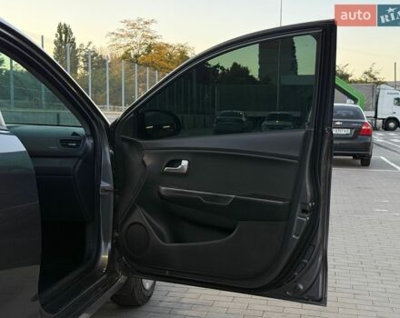 Сірий Кіа Ріо, об'ємом двигуна 1.4 л та пробігом 170 тис. км за 5500 $, фото 39 на Automoto.ua