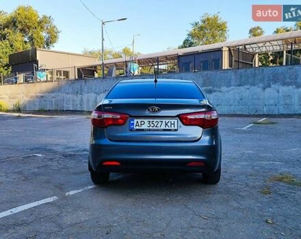 Серый Киа Рио, объемом двигателя 1.4 л и пробегом 225 тыс. км за 5200 $, фото 12 на Automoto.ua