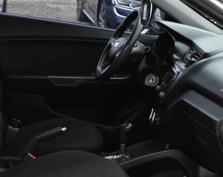 Серый Киа Рио, объемом двигателя 1.4 л и пробегом 226 тыс. км за 6999 $, фото 11 на Automoto.ua