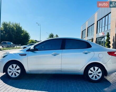 Сірий Кіа Ріо, об'ємом двигуна 1.59 л та пробігом 163 тис. км за 8850 $, фото 3 на Automoto.ua