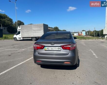 Сірий Кіа Ріо, об'ємом двигуна 1.4 л та пробігом 219 тис. км за 5900 $, фото 7 на Automoto.ua