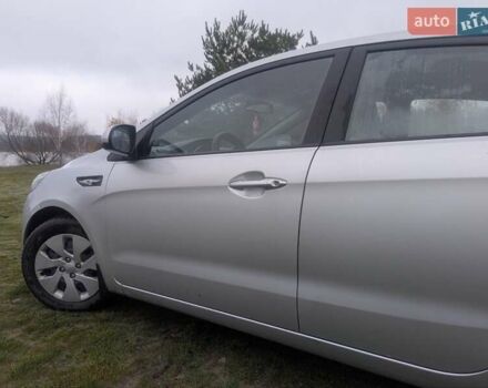 Сірий Кіа Ріо, об'ємом двигуна 1.4 л та пробігом 167 тис. км за 6700 $, фото 5 на Automoto.ua