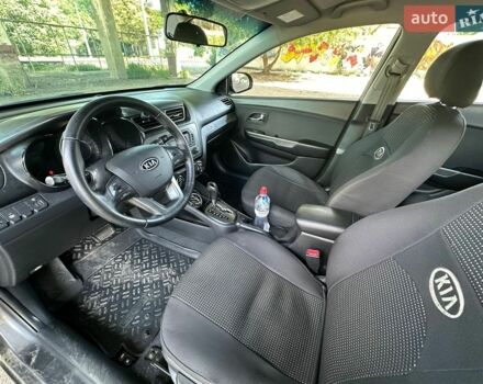 Сірий Кіа Ріо, об'ємом двигуна 1.6 л та пробігом 106 тис. км за 8600 $, фото 10 на Automoto.ua