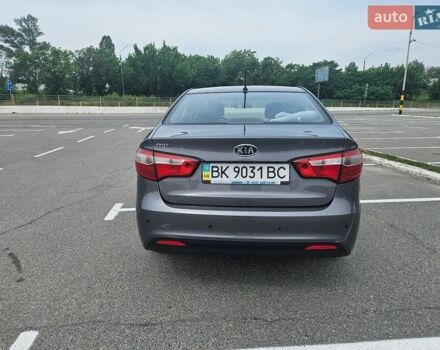 Сірий Кіа Ріо, об'ємом двигуна 1.6 л та пробігом 208 тис. км за 7300 $, фото 3 на Automoto.ua