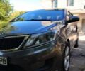 Серый Киа Рио, объемом двигателя 1.4 л и пробегом 200 тыс. км за 7000 $, фото 1 на Automoto.ua