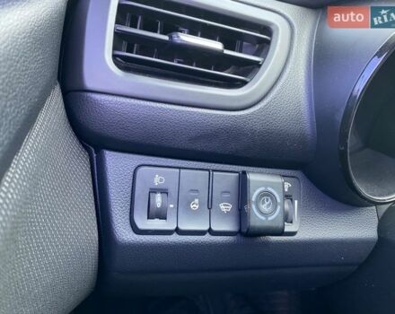 Серый Киа Рио, объемом двигателя 1.6 л и пробегом 181 тыс. км за 8300 $, фото 14 на Automoto.ua