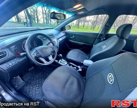Сірий Кіа Ріо, об'ємом двигуна 1.6 л та пробігом 102 тис. км за 9000 $, фото 7 на Automoto.ua