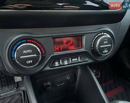 Сірий Кіа Ріо, об'ємом двигуна 1.59 л та пробігом 98 тис. км за 10900 $, фото 23 на Automoto.ua