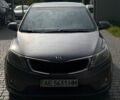 Сірий Кіа Ріо, об'ємом двигуна 1.4 л та пробігом 220 тис. км за 6700 $, фото 3 на Automoto.ua