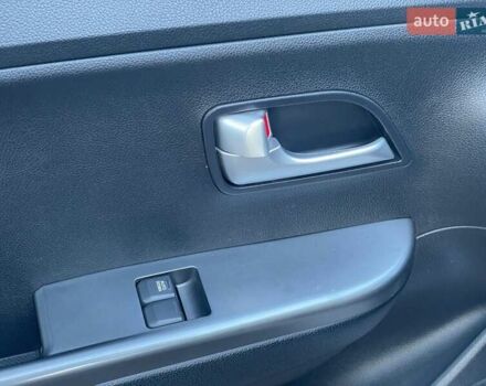 Серый Киа Рио, объемом двигателя 1.4 л и пробегом 68 тыс. км за 6700 $, фото 10 на Automoto.ua